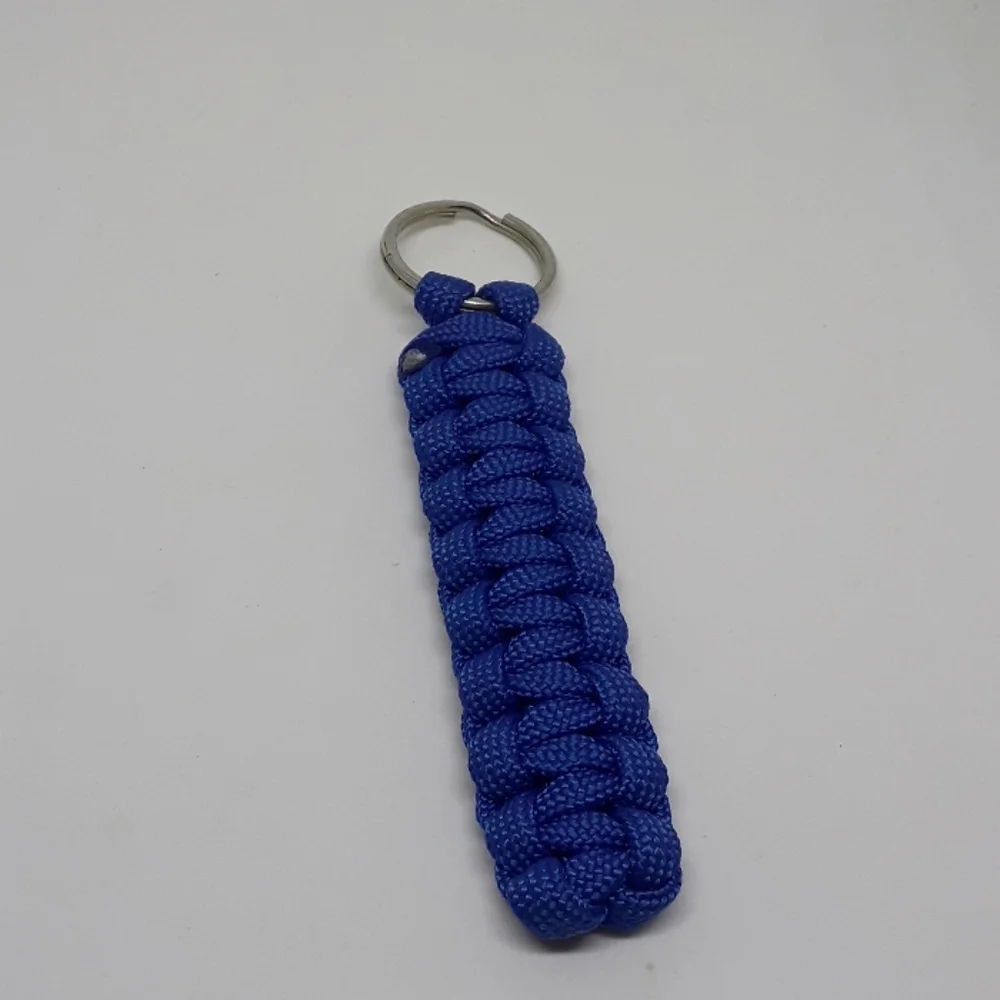 paracord keychain